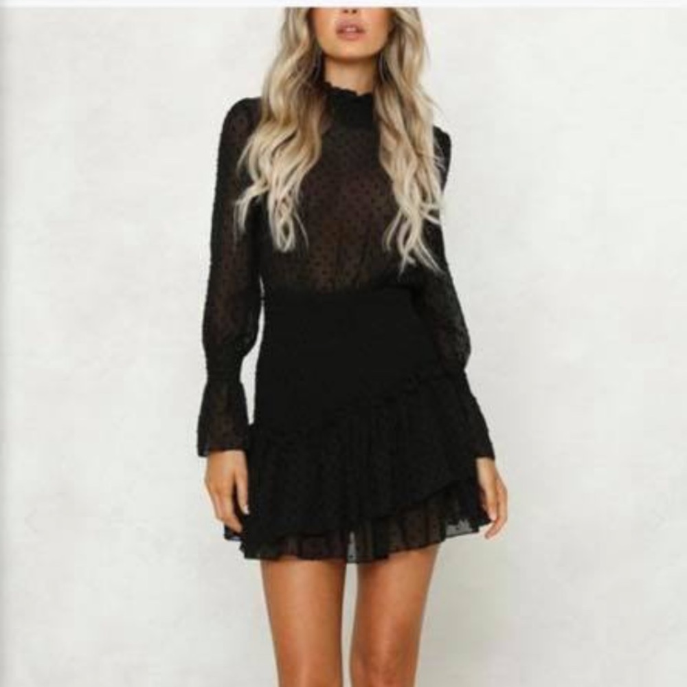 Black long sleeve dress